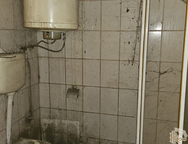 Sárbogárd, Dózsa György  67.