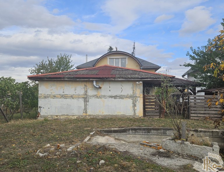 Kisbér, Szent Imre utca 19. Kisbér, Szent Imre utca 19.